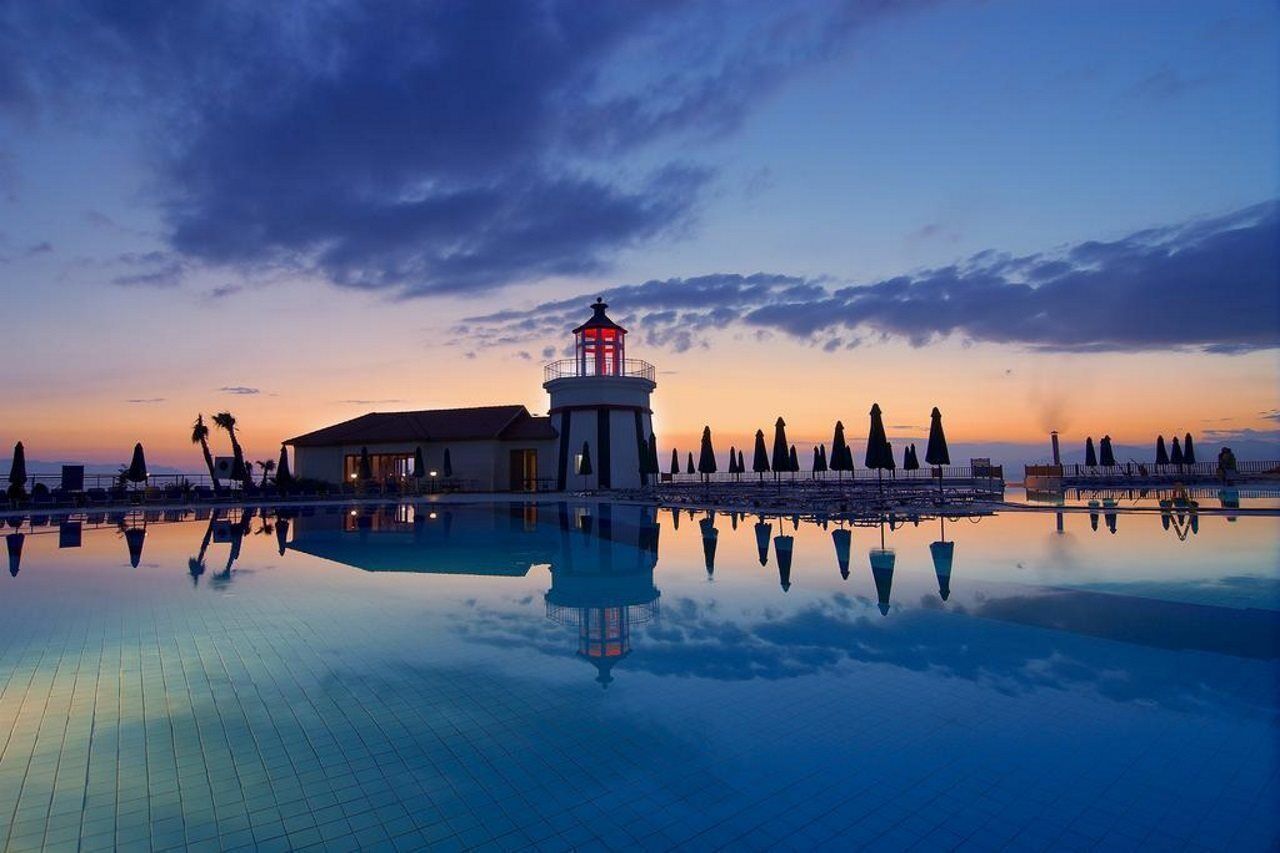 Sealight Resort Hotel Kusadasi Luaran gambar